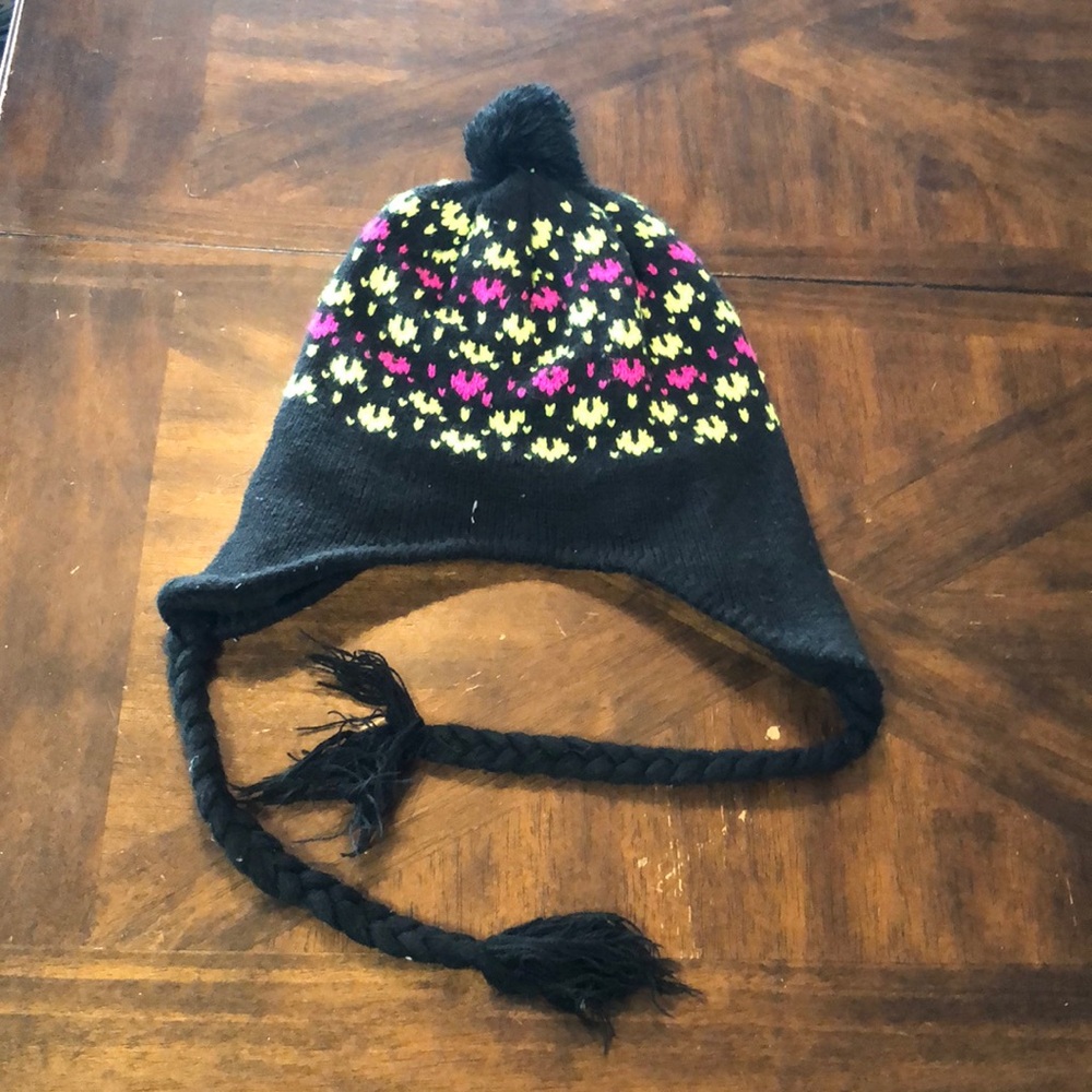 Girls fleece lined hat in good used condition